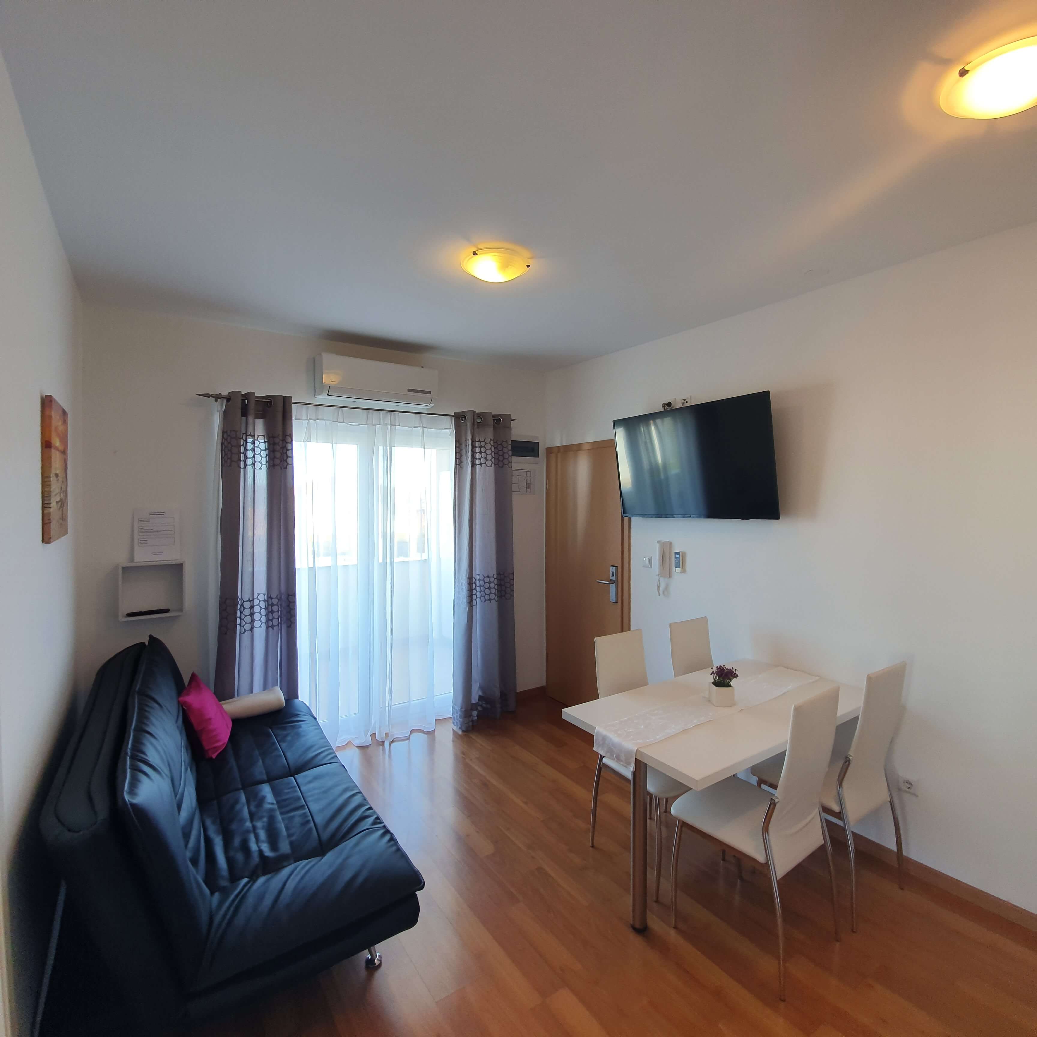 Apartmani Marti Murter