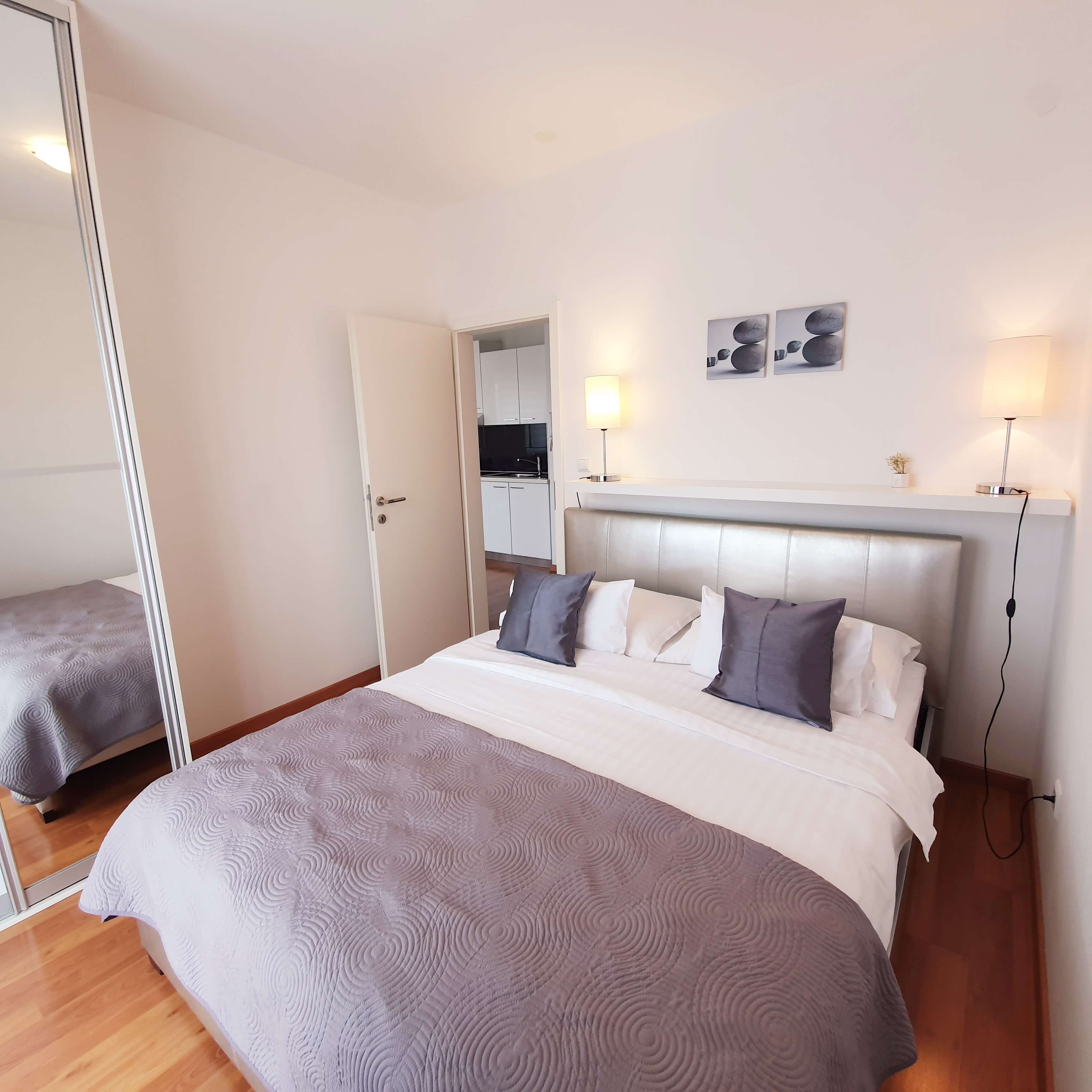 Apartmani Marti Murter